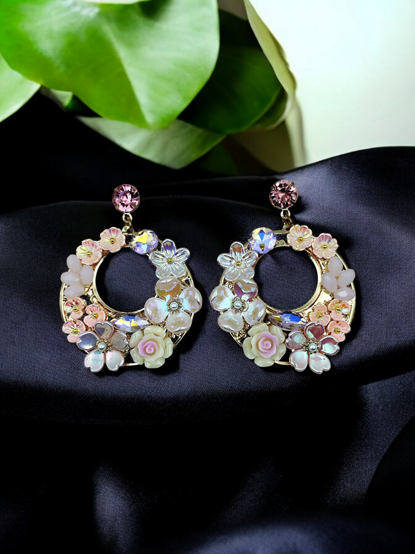 BLUSH BLOSSOMS EARINGS